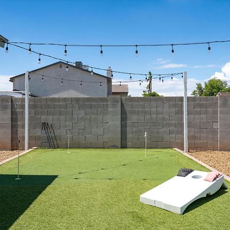 Mini Golf Fire Pit Pool Game Room Chandler Luaran gambar