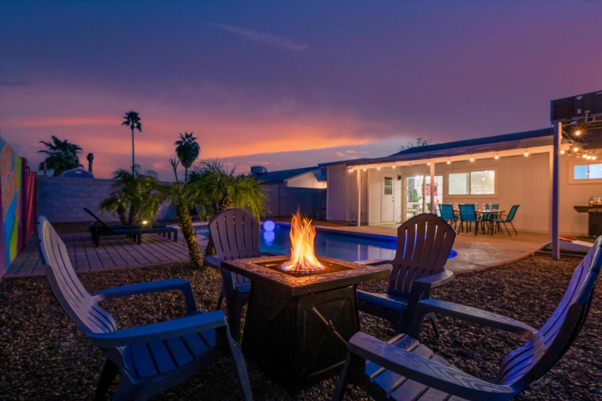 Mini Golf Fire Pit Pool Game Room Chandler Luaran gambar