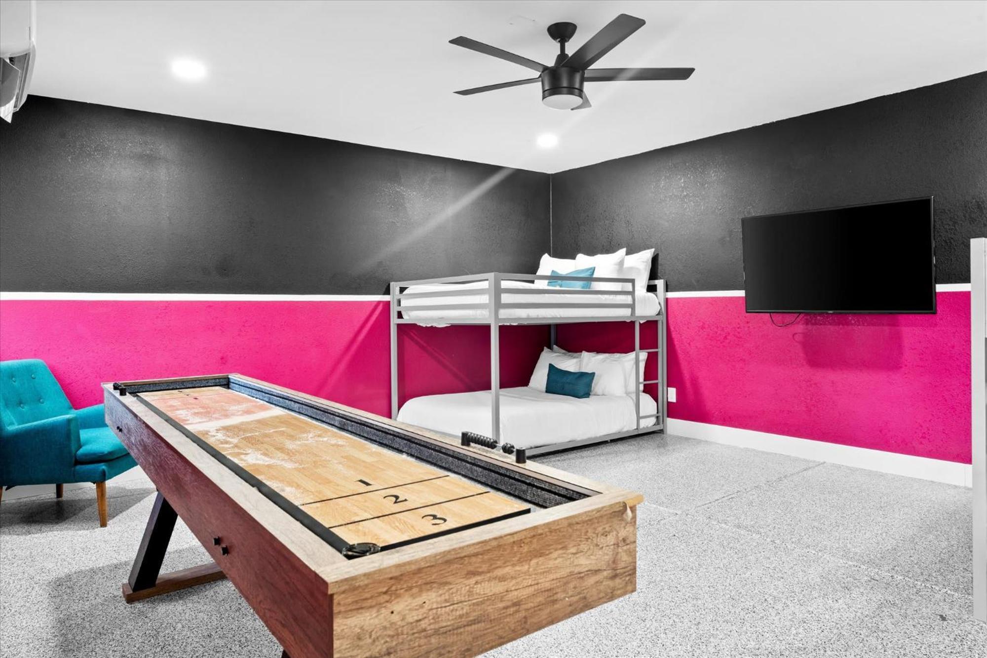 Mini Golf Fire Pit Pool Game Room Chandler Luaran gambar